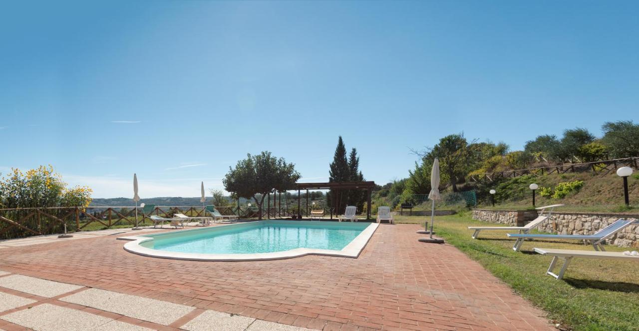 Farm Stay Il Carro Del Colle Collevalenza Buitenkant foto